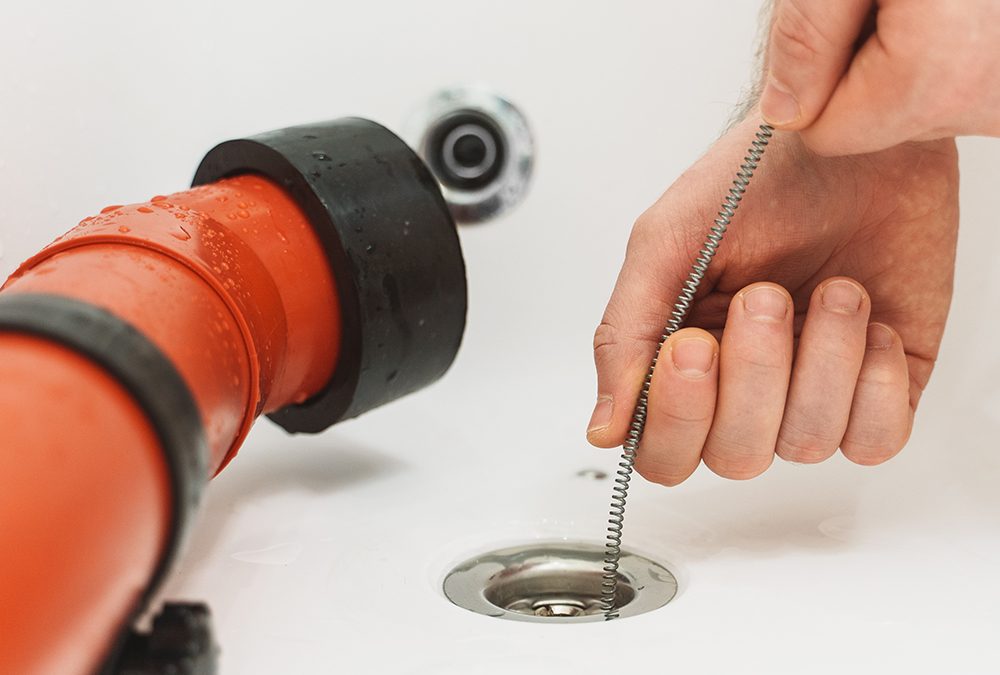 How Do Plumbers Unclog Florida Drains?